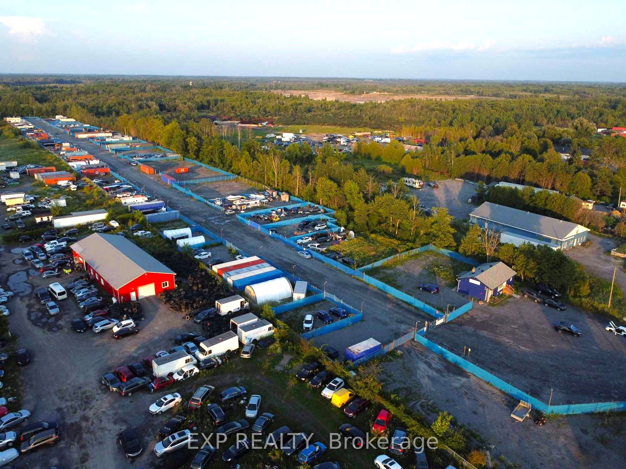 Commercial Lease in Greely - Metcalfe - Osgoode - Vernon and Area 2