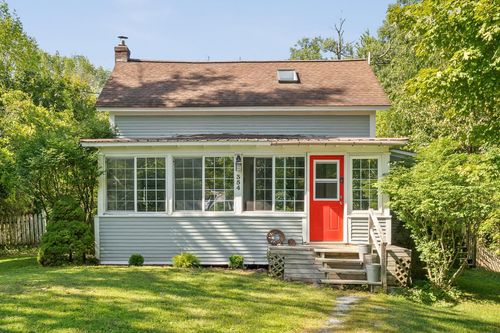 354 Quaker St, North Ferrisburgh, VT, 05473-7014 | Card Image