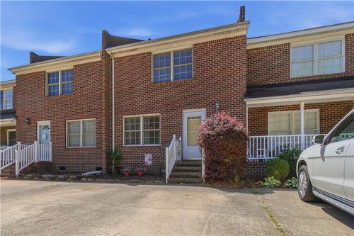 705 Basnight Court, Chesapeake, VA, 23322 | Card Image