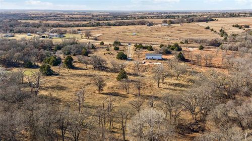 2609 County Street 2930, Blanchard, OK, 73010-4219 | Card Image