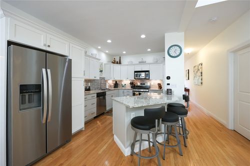 a3-131 Fruit Hill Ave, Providence, RI, 02911-2851 | Card Image