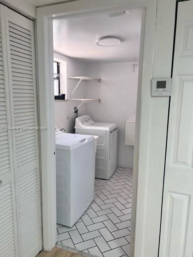 APT-511 - 958 Mockingbird Ln, Condo with 3 bedrooms, 3 bathrooms and null parking in Plantation FL | Image 8