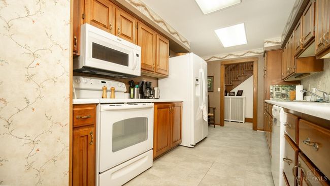 20 W 7 Th St, House other with 4 bedrooms, 3 bathrooms and null parking in Manchester OH | Image 25