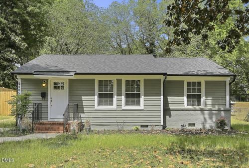 2425 Derby Dr, Raleigh, NC, 27610-1743 | Card Image