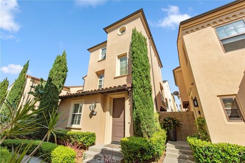 86 Strawberry Grv, Irvine, CA, 92620-3400 | Card Image
