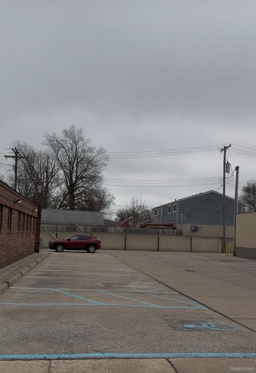 22108 Harper Avenue, St Clair Shores, MI, 48080 | Card Image