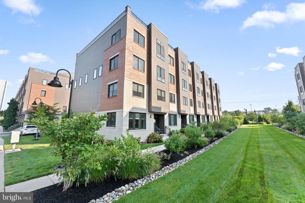 Lakeview Ct, King Of Prussia, PA 19406