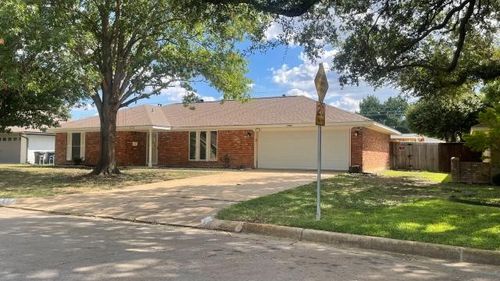 5121 Whistler Dr, Fort Worth, TX, 76133-5020 | Card Image