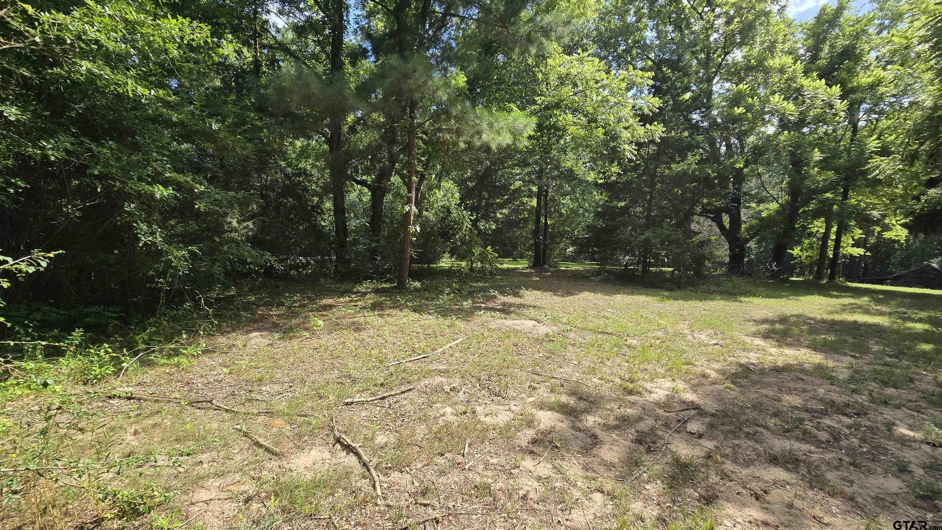 Land in Arp 4