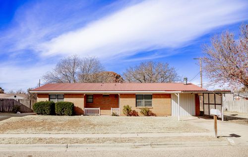 1615 Avenue F, Abernathy, TX, 79311-2103 | Card Image