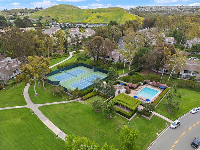 21 - 21 Rustling Wind, Condo with 4 bedrooms, 3 bathrooms and 2 parking in Irvine CA | Image 39