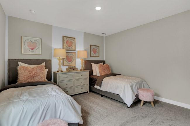9432 Larson Dr, House other with 5 bedrooms, 3 bathrooms and null parking in Pendleton IN | Image 37