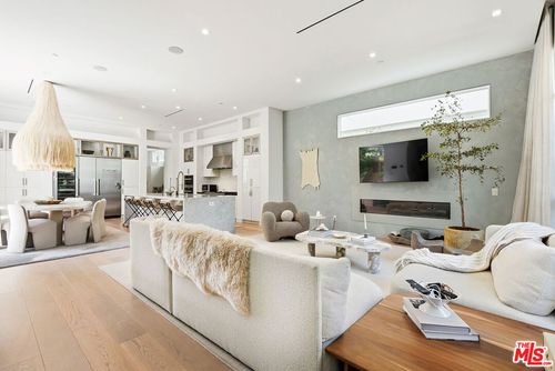 5926 Firefly Pl, Los Angeles, CA, 90094-3012 | Card Image