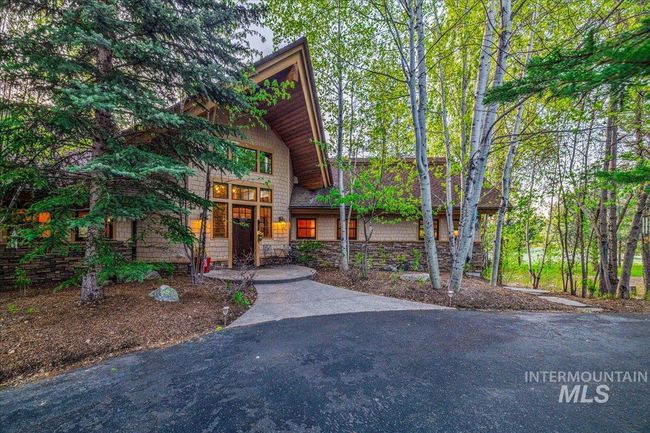 3872 Brookside Dr, House other with 6 bedrooms, 7 bathrooms and 6 parking in New Meadows ID | Image 4