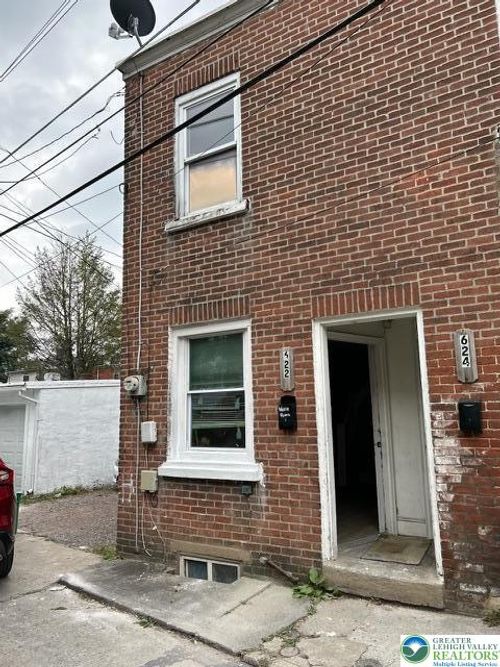 622 N Fair St, Allentown, PA, 18102-2411 | Card Image
