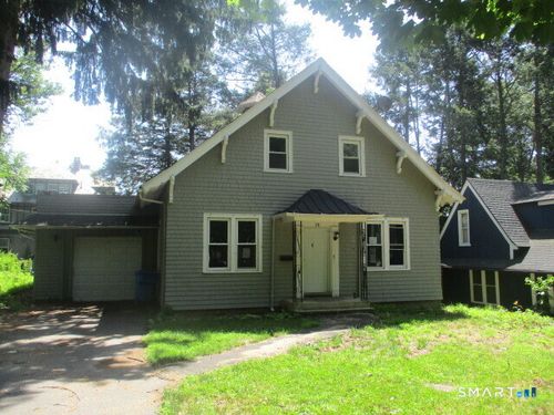 28 Trowbridge St, Waterbury, CT, 06710-1926 | Card Image