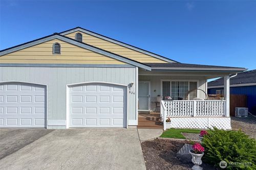 7-824 E Washington Pl, Sequim, WA, 98382-4109 | Card Image