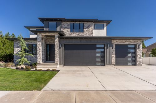 3168 W Chalk Creek Way, South Jordan, UT, 84095-7971 | Card Image