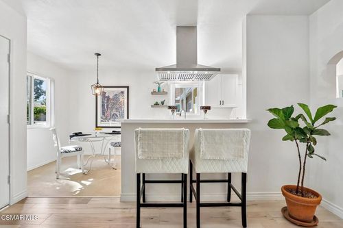 1725 Sequoia Avenue, Simi Valley, CA, 93063 | Card Image