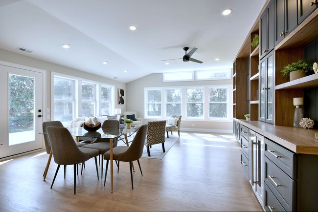 850 S Parkside Ave, House other with 3 bedrooms, 3 bathrooms and 2 parking in Elmhurst IL | Image 10