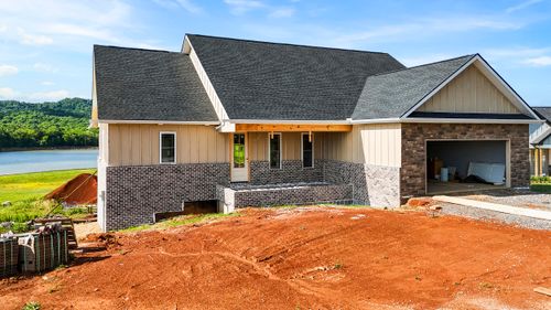 473 Masters Ln, Bean Station, TN, 37708-4031 | Card Image