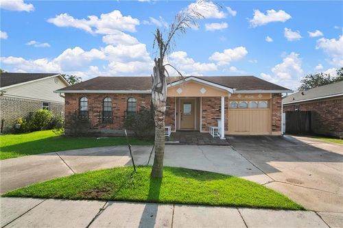 676 Wall Boulevard, Gretna, LA, 70056 | Card Image