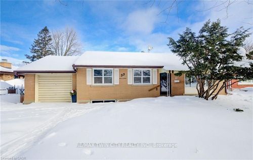 33 Elginfield Dr, Guelph, ON, N1E4E5 | Card Image