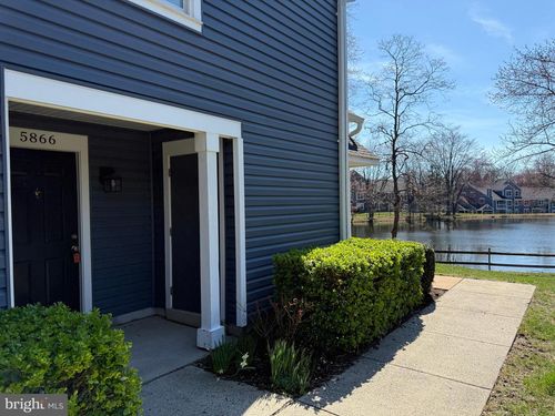5866-5866 Orchard Hill Ct, CLIFTON, VA, 20124-1064 | Card Image