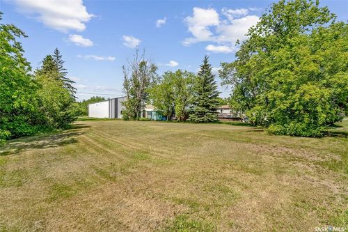 3 1 St W, Meath Park, SK, S0J | Card Image