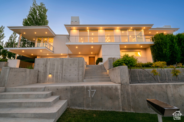 Dartmoor Ln, Salt Lake City, UT 84103