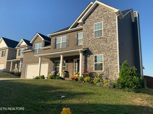 8230 Equinox Lane, Powell, TN, 37849 | Card Image
