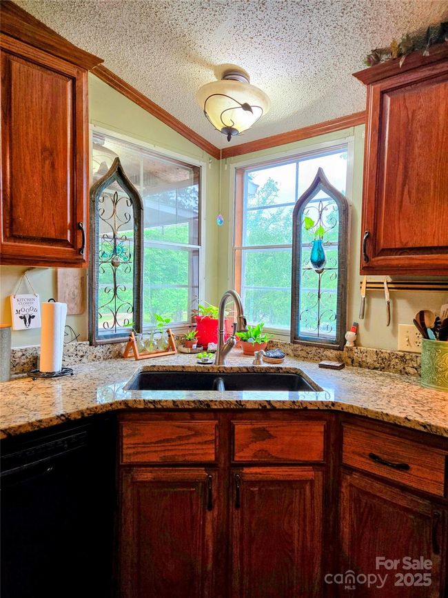 25 Bob Deer Rd, House other with 3 bedrooms, 2 bathrooms and null parking in Old Fort NC | Image 9