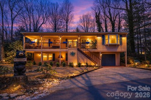 60 Pine View Rd, Newland, NC, 28657-8427 | Card Image