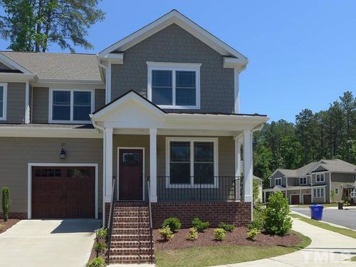 121 Bella Dr, Chapel Hill, NC, 27516-8772 | Card Image