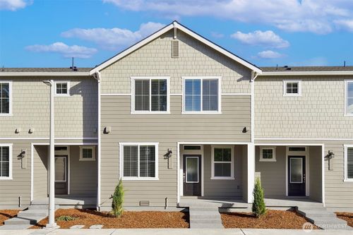1218 E 53rd St, Tacoma, WA, 98404-2701 | Card Image