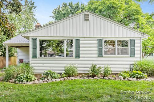 313 Comstock Blvd Ne, Grand Rapids, MI, 49505-4035 | Card Image