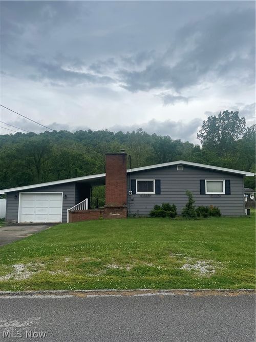 70231 Central Ave, Saint Clairsville, OH, 43950-8598 | Card Image