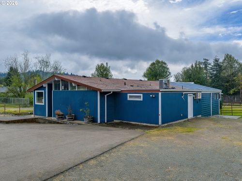 1980 Roseburg Rd, Myrtle Point, OR, 97458-1669 | Card Image