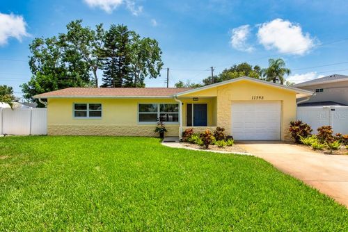 11398 88th Ave, SEMINOLE, FL, 33772-3601 | Card Image