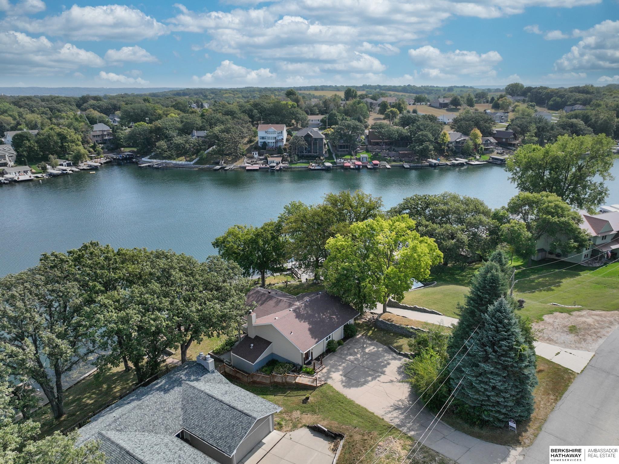 Dodge Ct, Plattsmouth, NE 68048