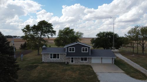 1985 N 670 East Rd, Gilman, IL, 60938-6019 | Card Image