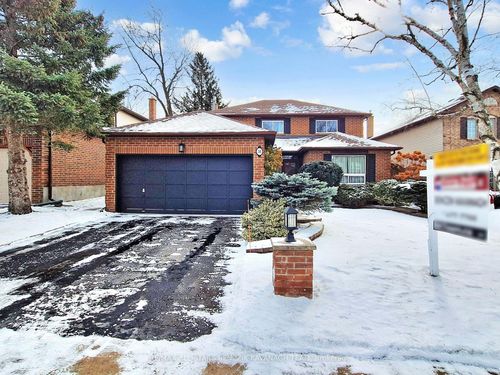 31 Larkin Ave, Markham, ON, L3P4P9 | Card Image