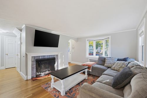 57 Harrington Ave, Quincy, MA, 02169-7022 | Card Image