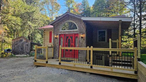 8365 Vt Route 30, Jamaica, VT, 05343 | Card Image