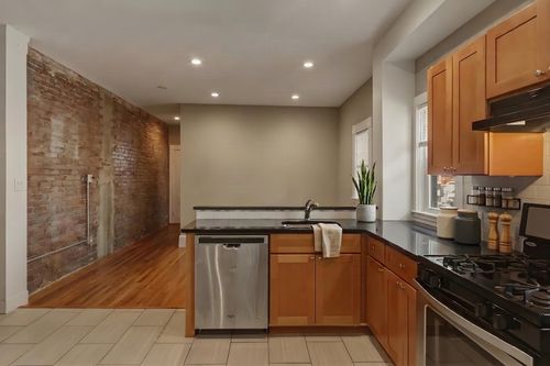 2-2-4 Hano St, Boston, MA, 02134 | Card Image