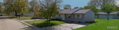 1105 Saint Clement Dr, East Saint Louis, IL, 62206-1423 | Card Image