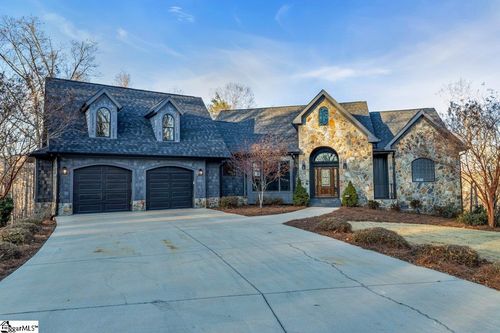 3155 State Park Rd, Greenville, SC, 29609-6836 | Card Image