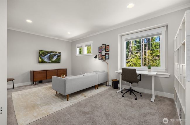 Bonus room/Family room | Image 28
