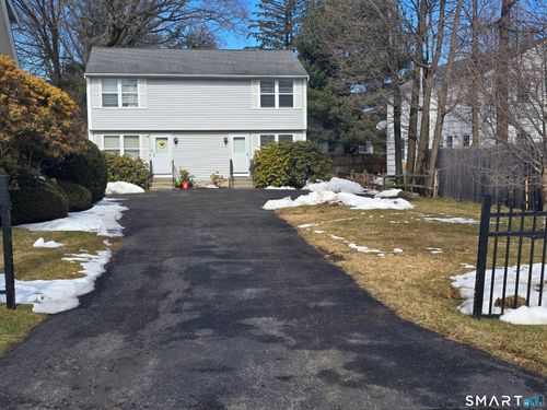 5-1/2 Lenox Ave, Norwalk, CT, 06854-4011 | Card Image