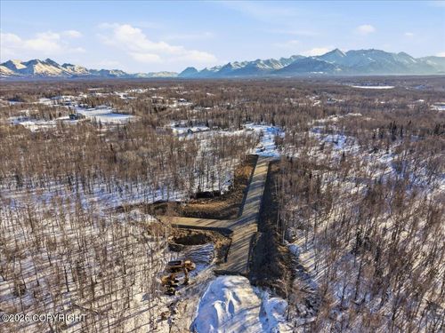 L7 B2 W Berry Cir, Wasilla, AK, 99654 | Card Image